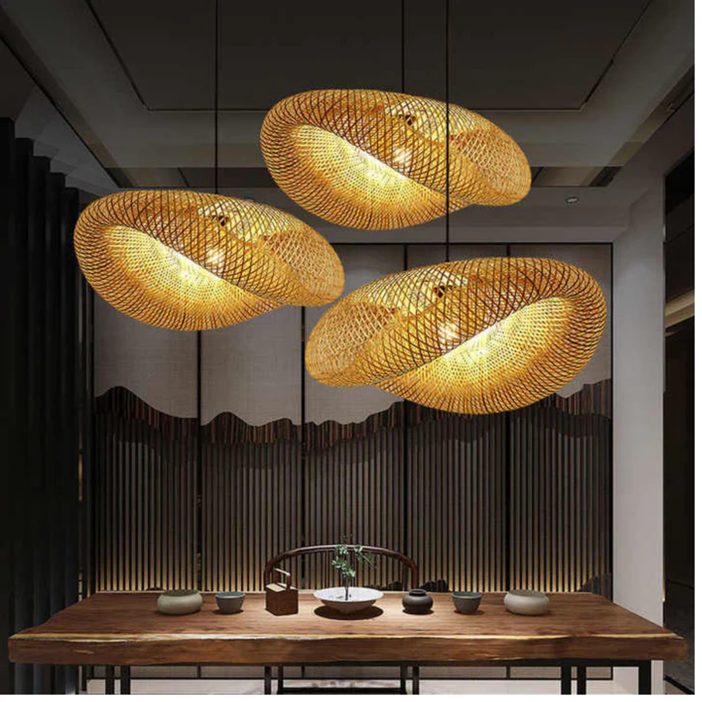 Lustre suspendu en rotin moderne - Lampe de plafond en bambou