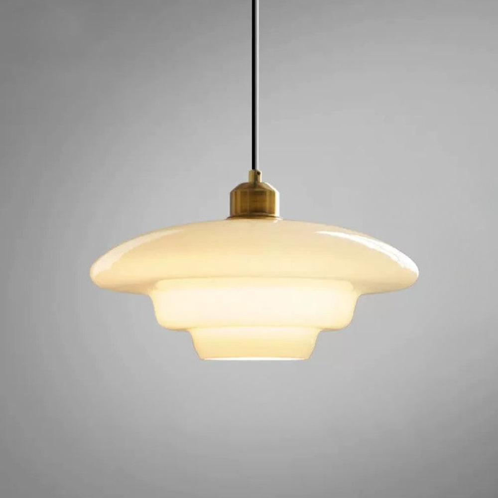 Moderne Opalglas-Schicht-Pendelleuchte – Art Deco Stufen-Silhouette Hängeleuchte