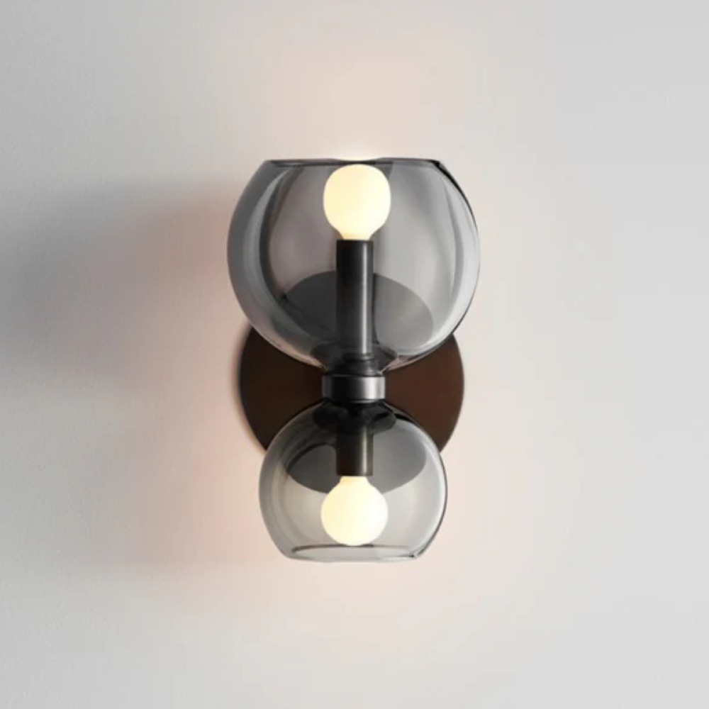 Moderne Sanduhr Glas-Wandleuchte – Geometrische Wandleuchte mit zwei Kugeln