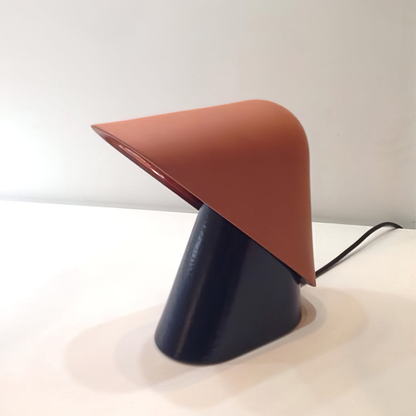 Metal Shield Table Lamp with Matte Resin Base - Nordic Desk Lighting