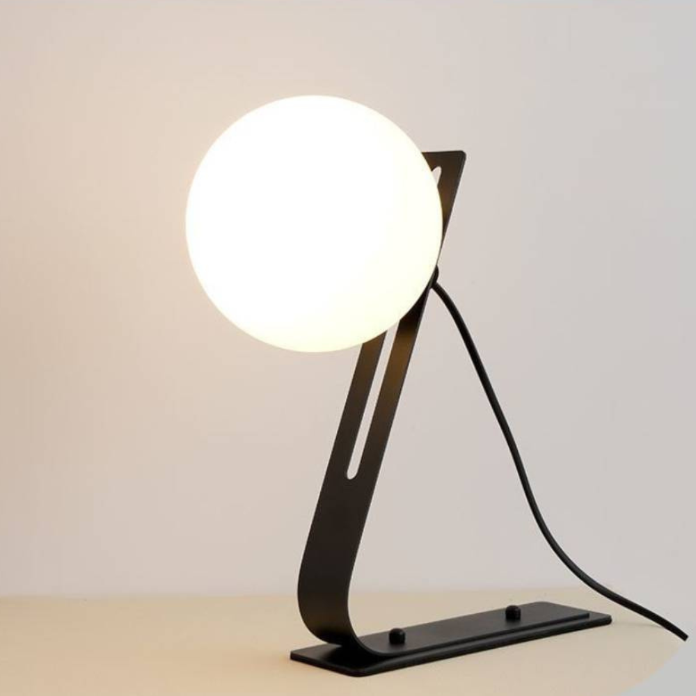 Tischlampe mit verstellbarem Glaskugel - Modernes Mid-Century Gold