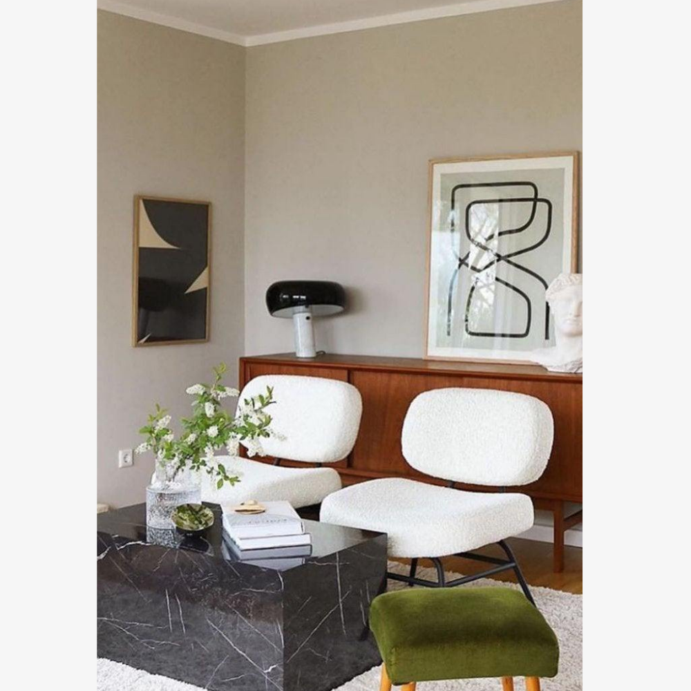Architektonische Marmor-Basis-Akzentlampe – Minimalistische glänzende Steinsäulenleuchte