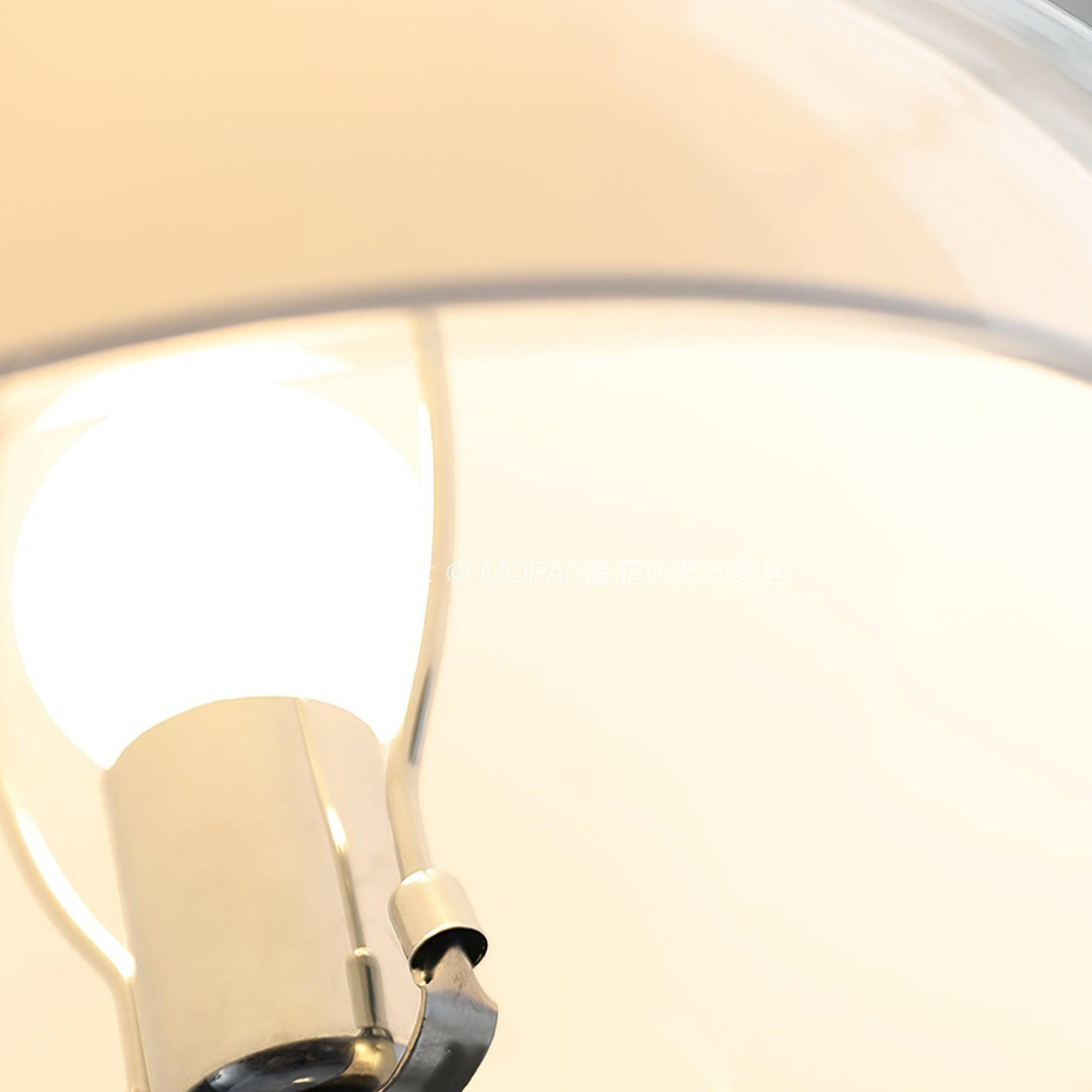 Stehlampe mit doppellagigem Acrylkuppel-Schirm und verchromtem Metallständer