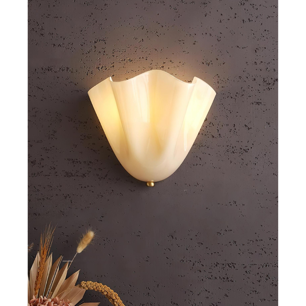 Moderne Glas-Wandlampe mit Rüschen - Organische blühende Blumen-Wandlampe