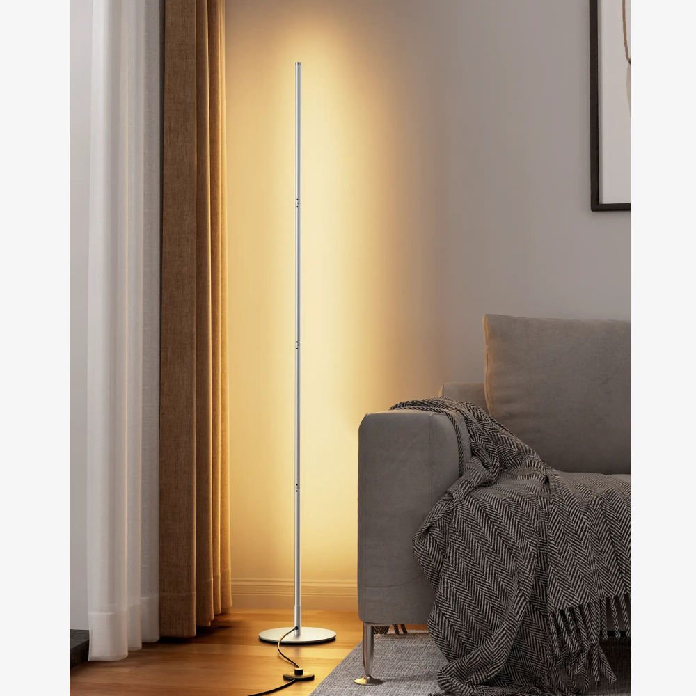 Dimmbare Stehlampe mit Fernbedienung und höhenverstellbarem LED-Stiel