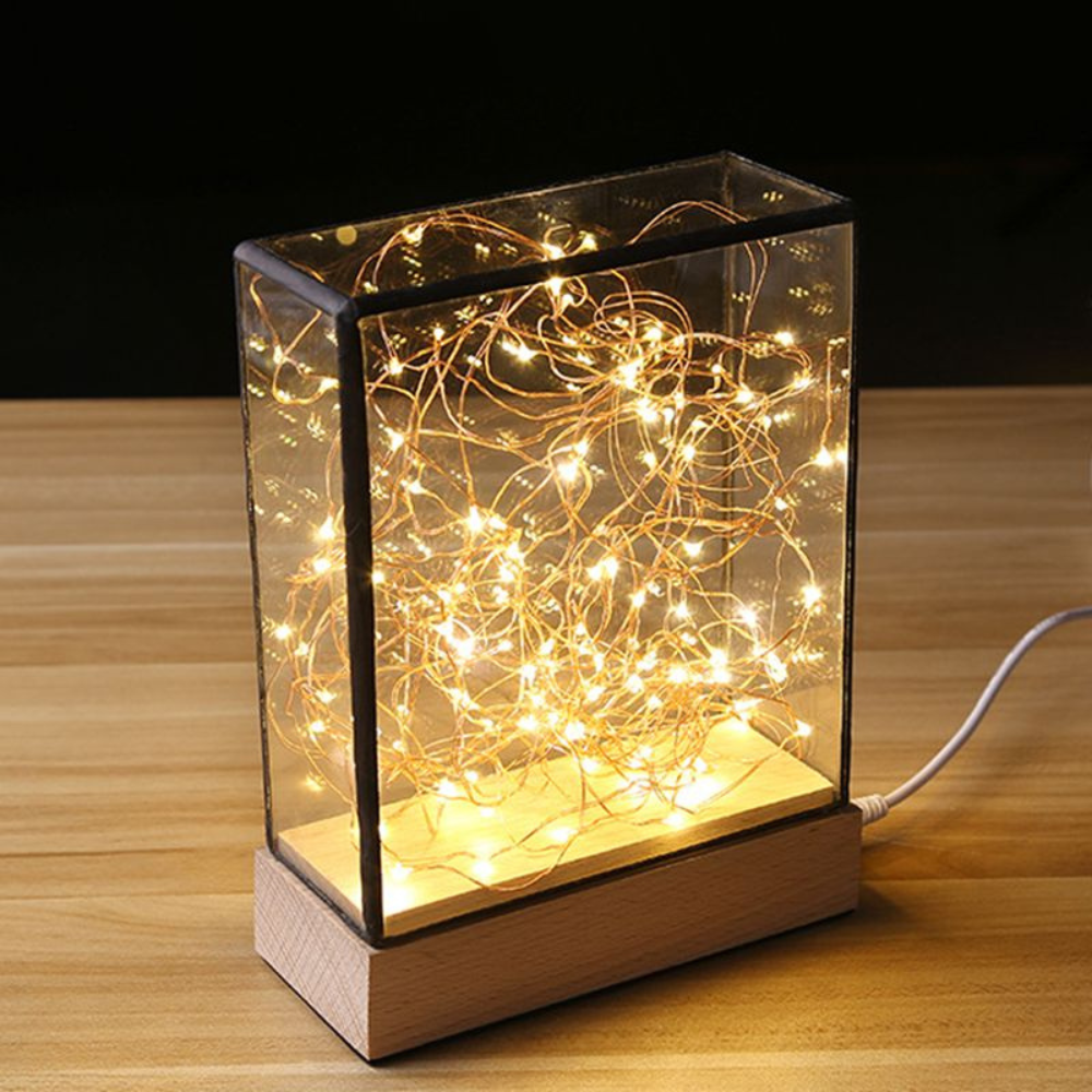 Boîte en verre avec guirlande lumineuse LED minimaliste - Lampe de bureau décorative en fil de cuivre