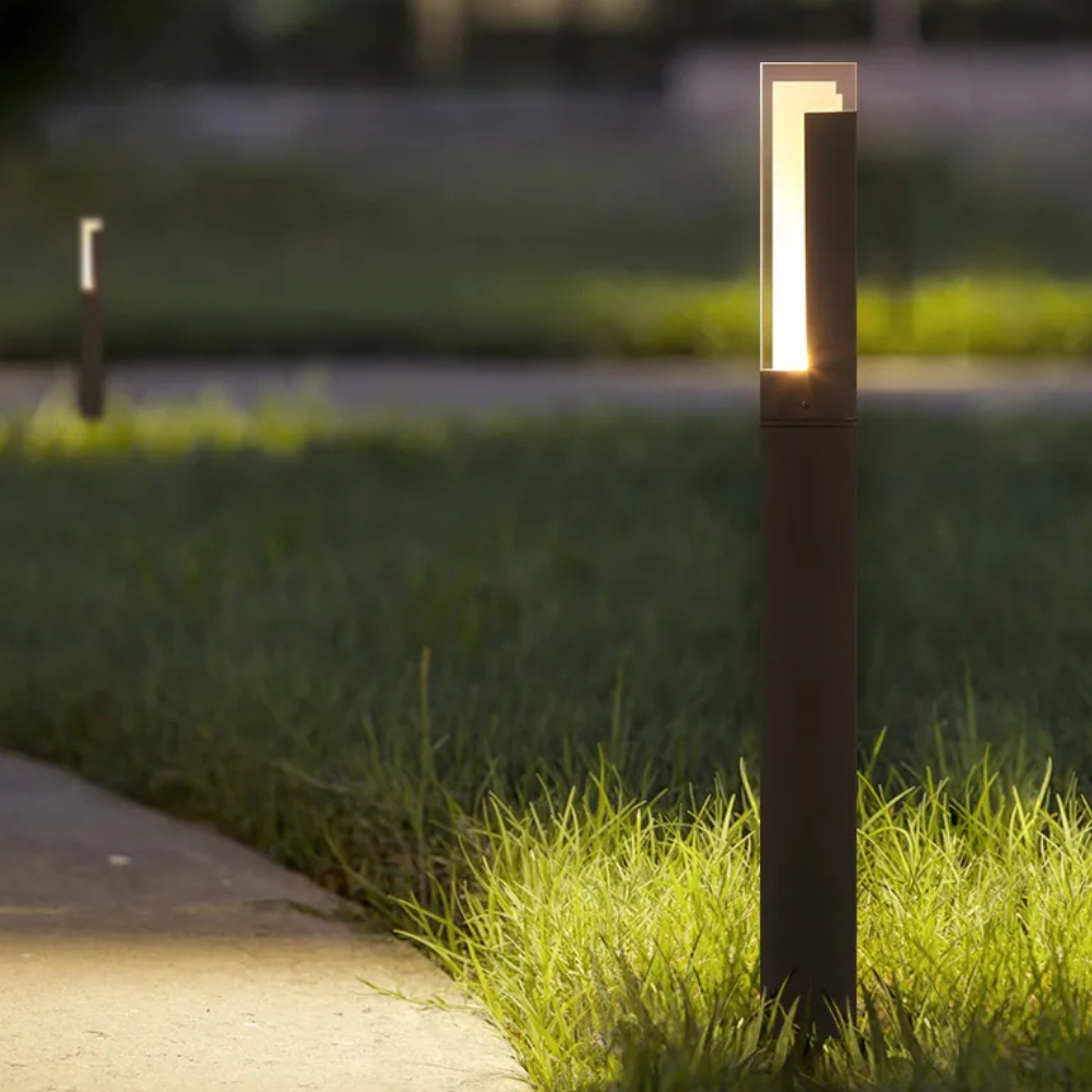 Sleek Black Entryway Post Light - Architectural Lighting for Driveway & Patio