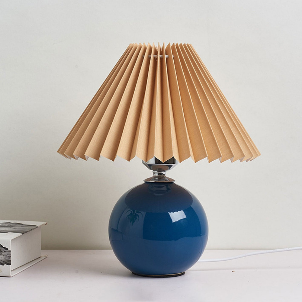 Lampe de table moderne à boule en céramique avec abat-jour plissé en forme de champignon