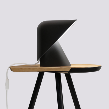 Metal Shield Table Lamp with Matte Resin Base - Nordic Desk Lighting