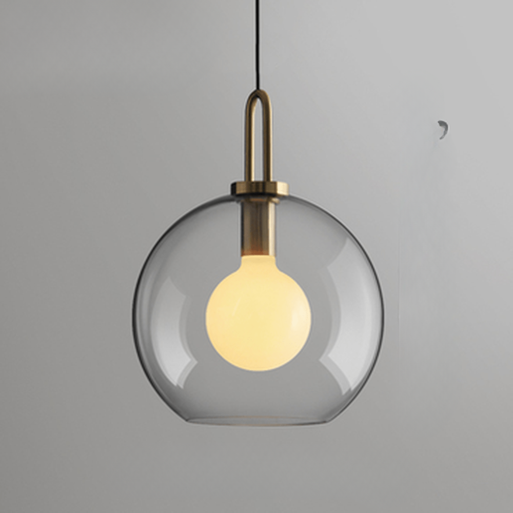 Globus- und Kapselglas-Hängeleuchte mit Messingbogen – Moderner Stil