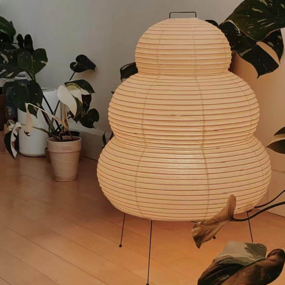 Japanische Reispapier-Tischlampe mit vier Beinen – Wabi Sabi gestufte Laterne