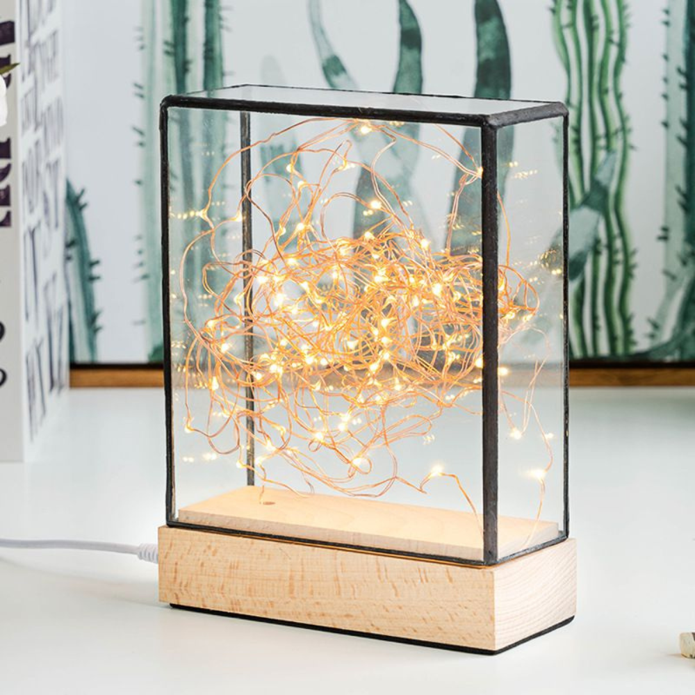 Boîte en verre avec guirlande lumineuse LED minimaliste - Lampe de bureau décorative en fil de cuivre