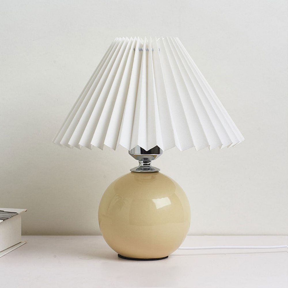 Lampe de table moderne à boule en céramique avec abat-jour plissé en forme de champignon