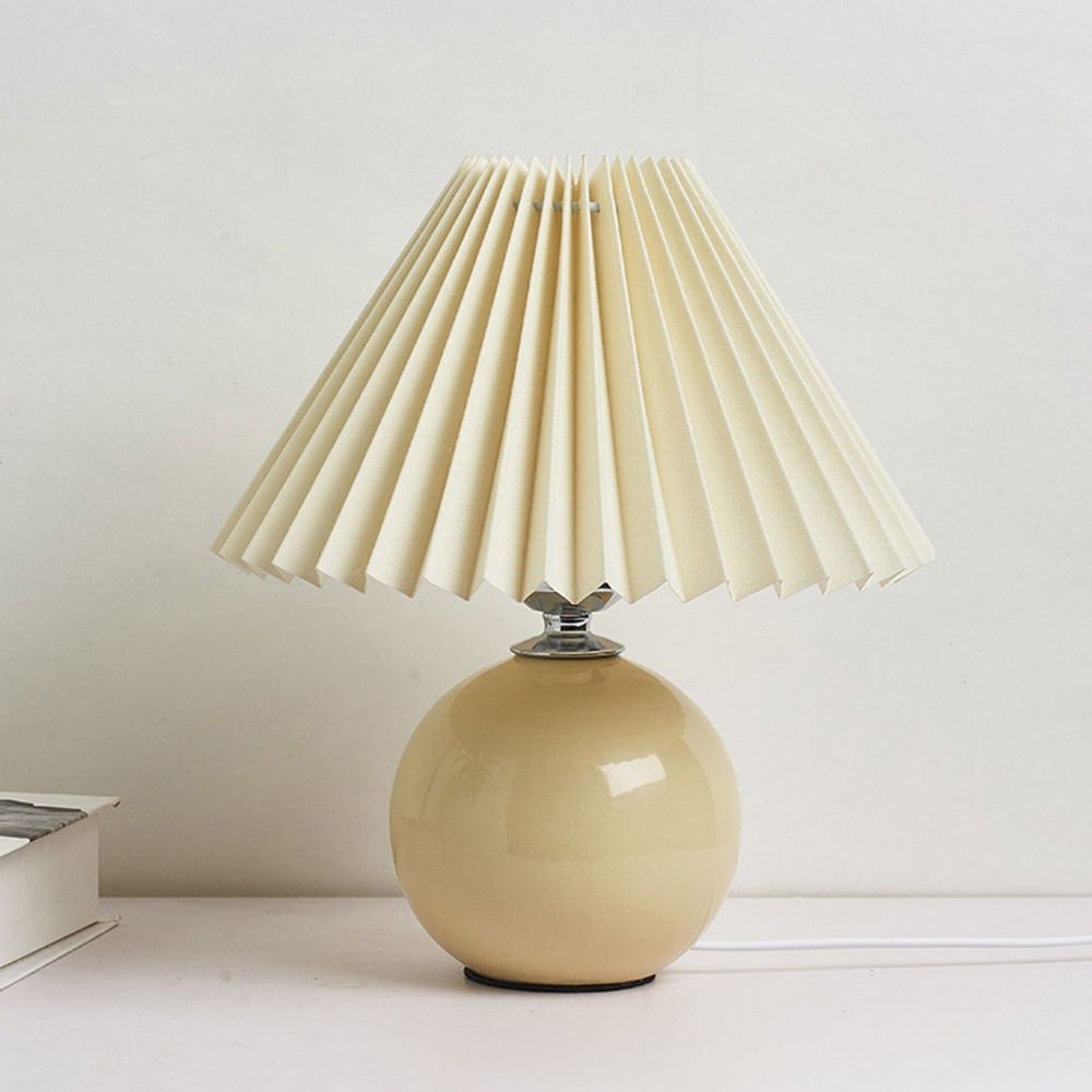 Lampe de table moderne à boule en céramique avec abat-jour plissé en forme de champignon