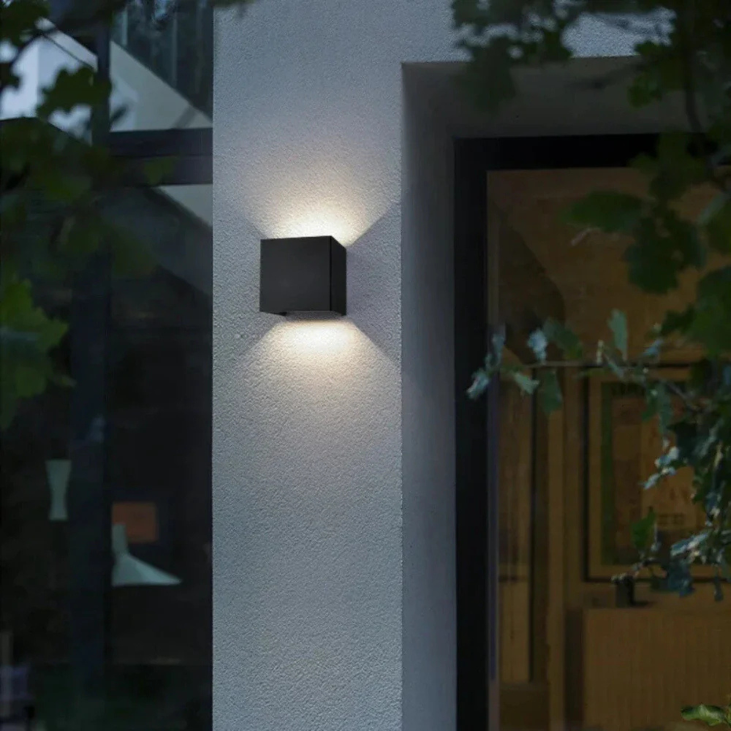 Adjustable Beam Cube Wall Light