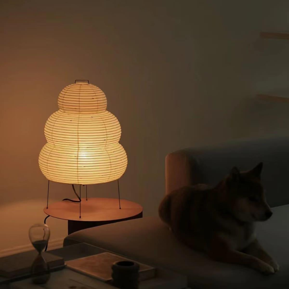 Japanische Reispapier-Tischlampe mit vier Beinen – Wabi Sabi gestufte Laterne