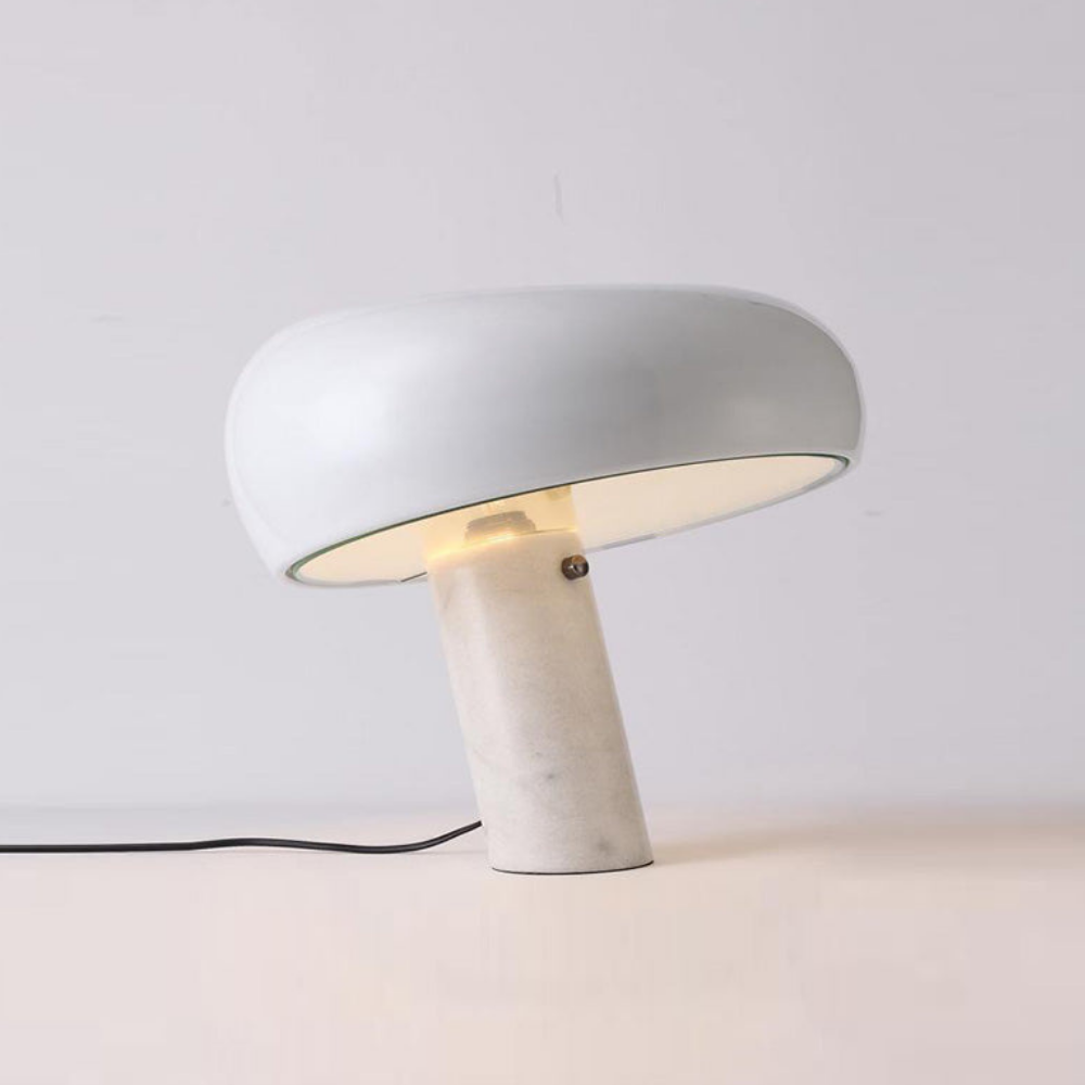 Architektonische Marmor-Basis-Akzentlampe – Minimalistische glänzende Steinsäulenleuchte