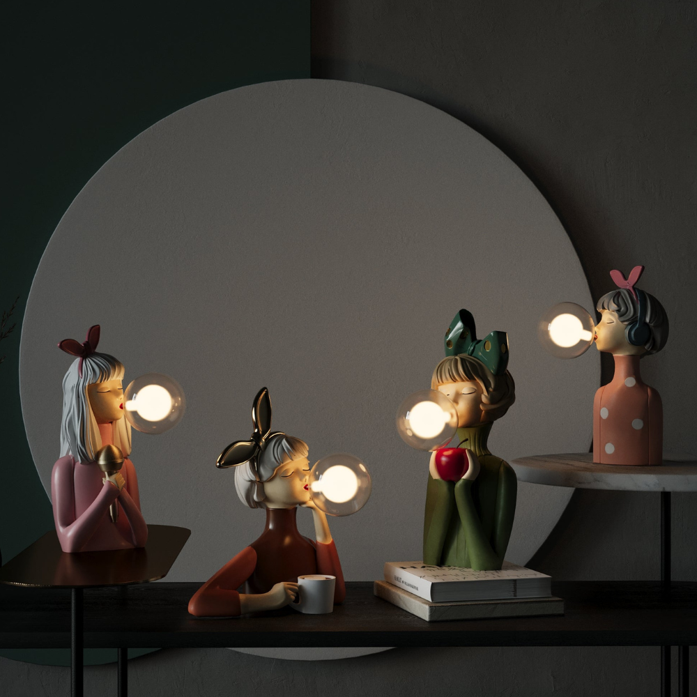Lampe figurine de fille avec orbe en verre bulle - Décor pop art fantaisiste