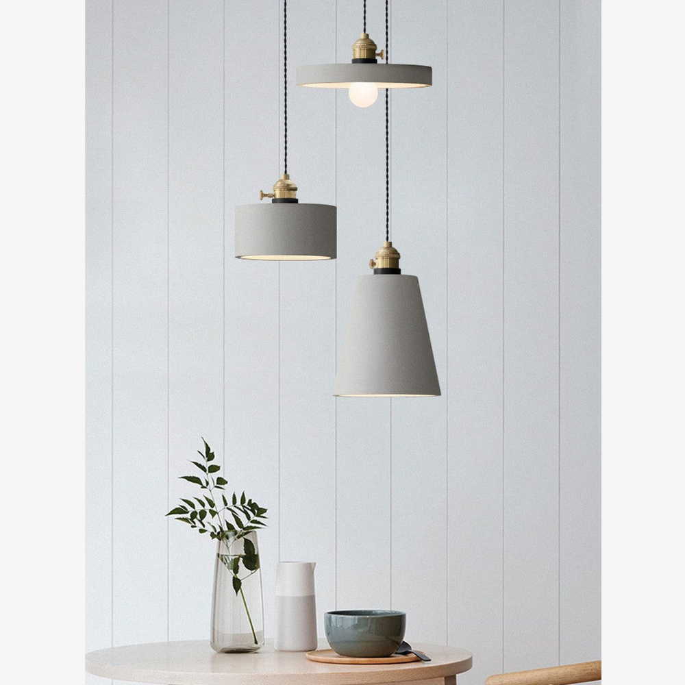 Moderne geometrische Beton-Pendelleuchte – Industrielle Silhouette aus Zement, Hängeleuchte