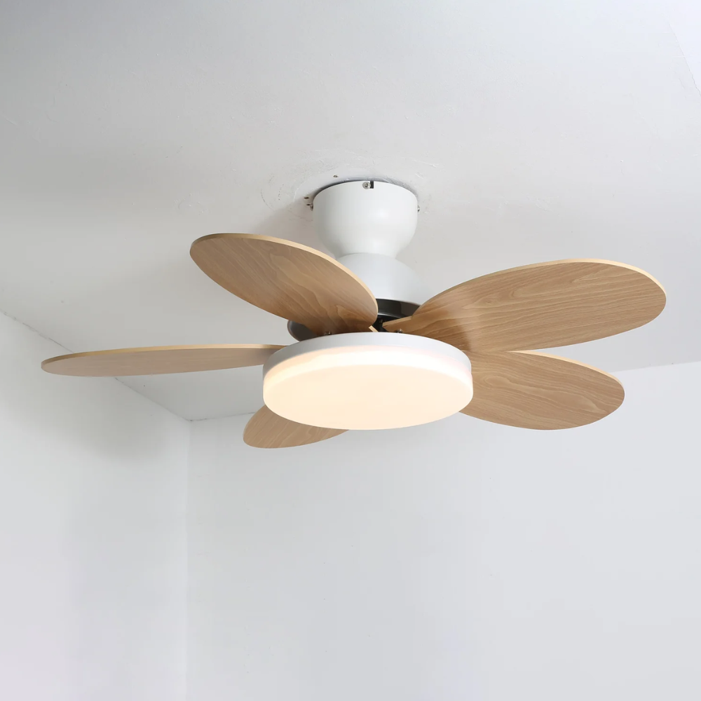 LED-Deckenventilator mit flachem Blumen-Silhouetten-Design und umkehrbarem Luftstrom – verspieltes Design