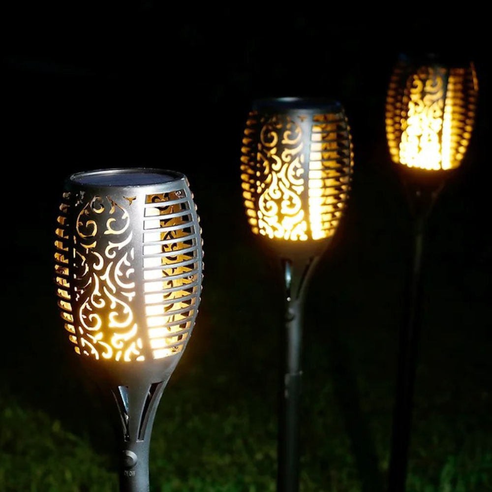 Solarbetriebene flackernde Flammen-Gartenfackel für den Außenbereich Wegbeleuchtungspfosten