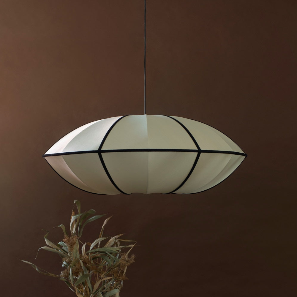 Textil-Pendelleuchte mit Metallrahmen – Modernes skandinavisches Neutral