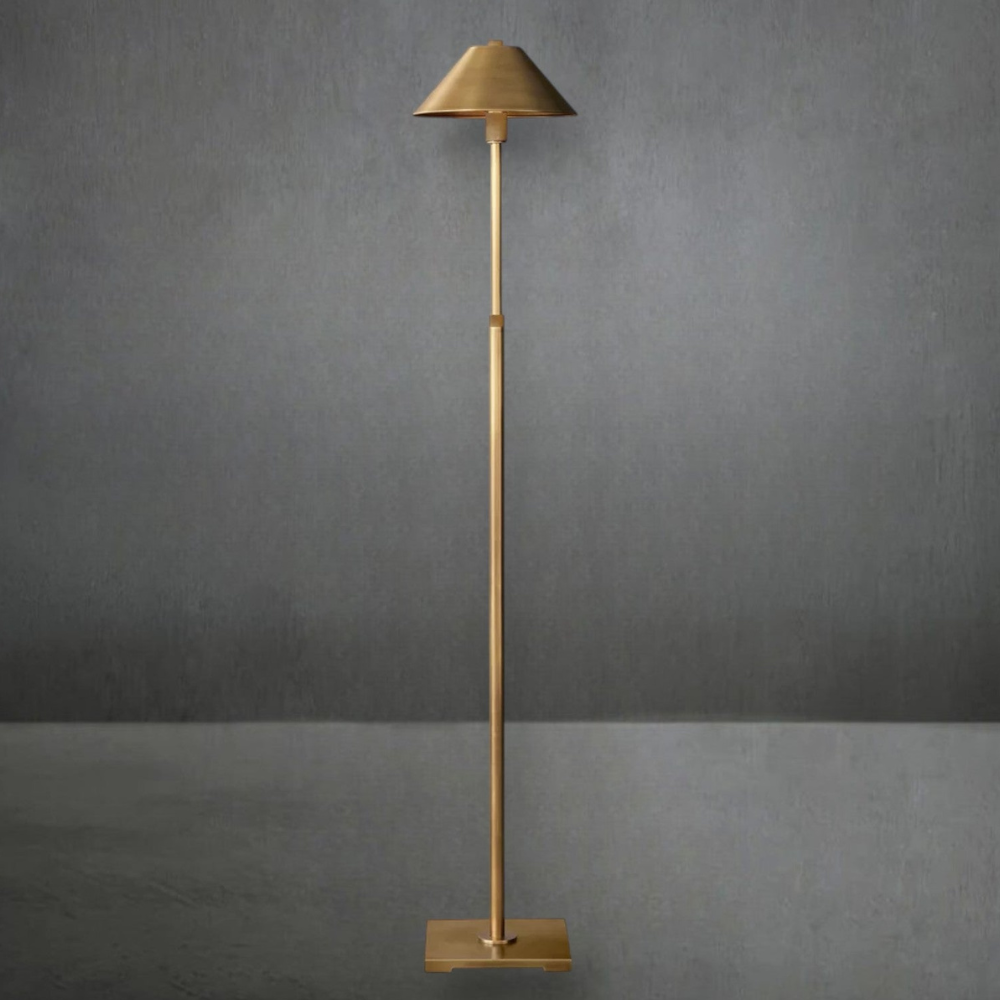 Verstellbare Stehlampe mit Metall-Schrägschirm und Rändel-Details – Architektonisch
