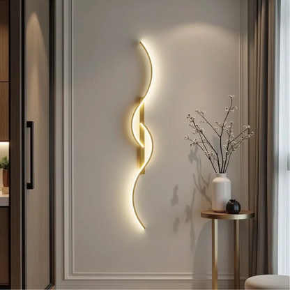 Minimalist Wavy Chic LED Wall Light