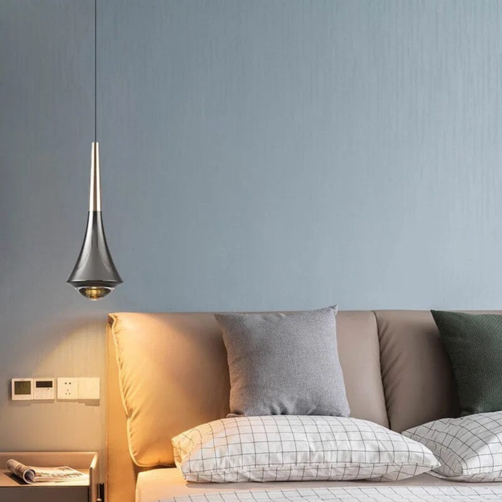 Teardrop Aluminium-Hängeleuchte mit Glasfuß – Modernes Wassertropfen-Design