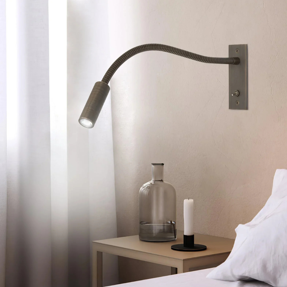 Modern Flexible Gooseneck Wall Light - Minimalist Adjustable Reading Sconce