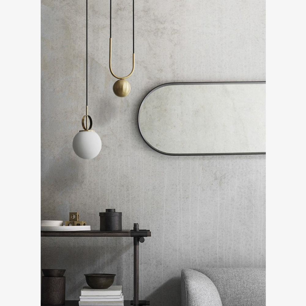 Architektonische Messing-Bogen-Deckenleuchte – Minimalistische Frostglas-Auf- und Ab-Bewegliche Wandleuchte