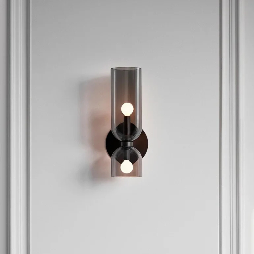 Moderne Sanduhr Glas-Wandleuchte – Geometrische Wandleuchte mit zwei Kugeln