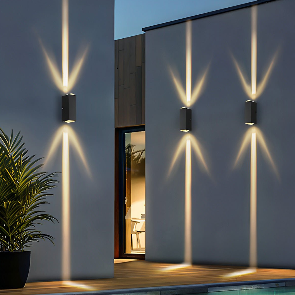 Veranda-Leuchte mit Doppelstrahl-Projektion und Aluminiumrahmen – Moderne Wandleuchte