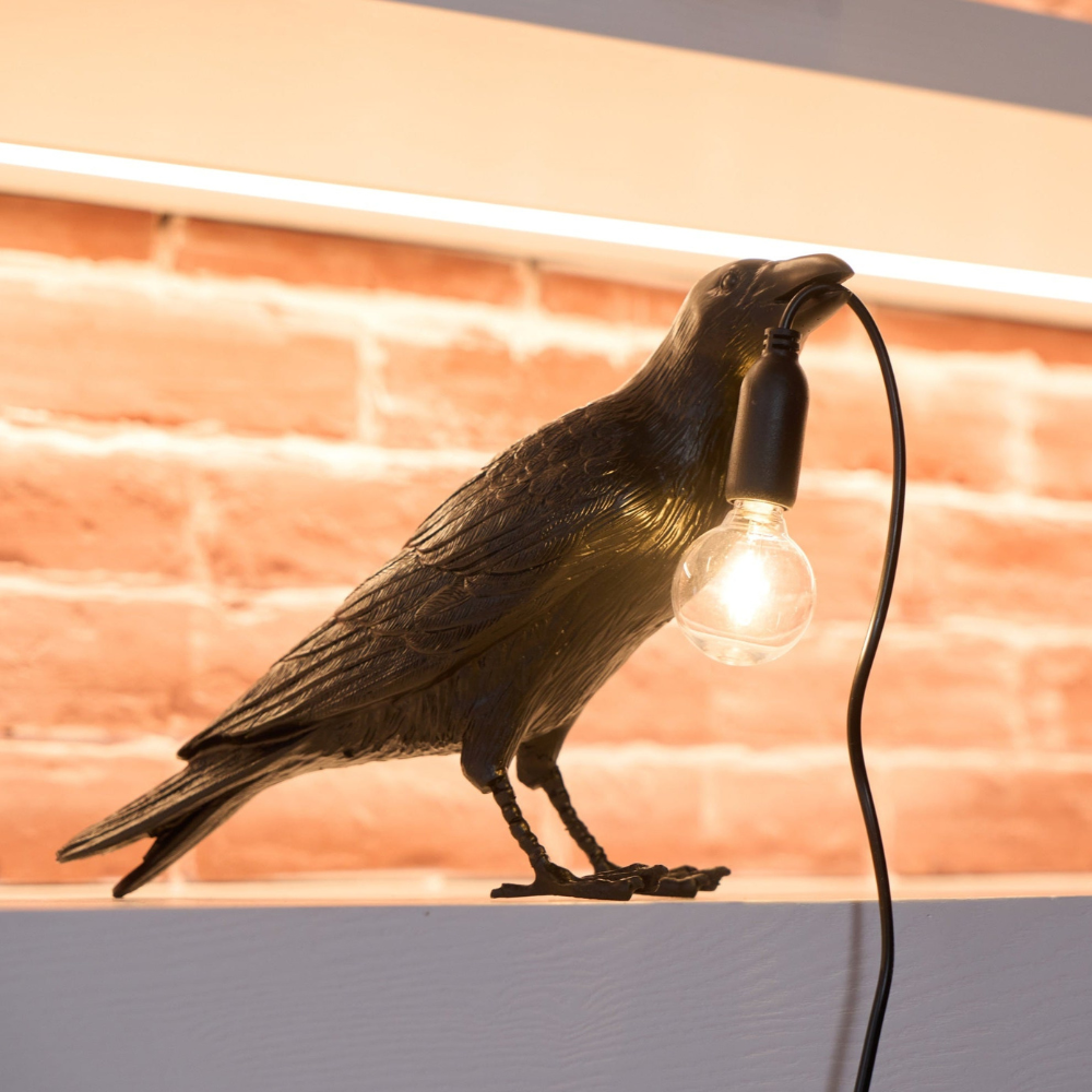 Modern Raven Table Lamp - Resin Bird Sculpture Light for Home Decor