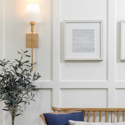 Wireless Wall Light - Modern Elegant Sconce - Remote Controlled