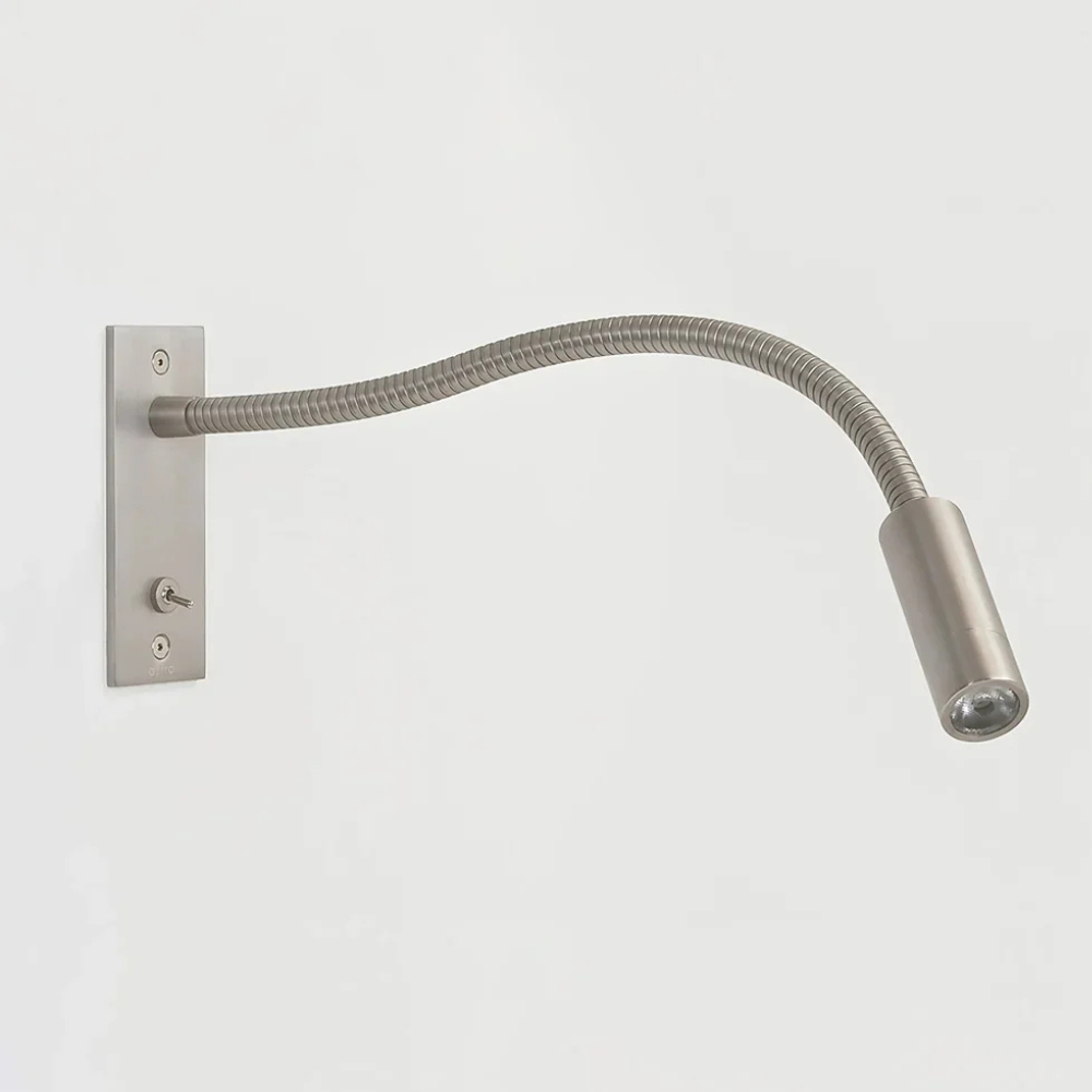 Modern Flexible Gooseneck Wall Light - Minimalist Adjustable Reading Sconce