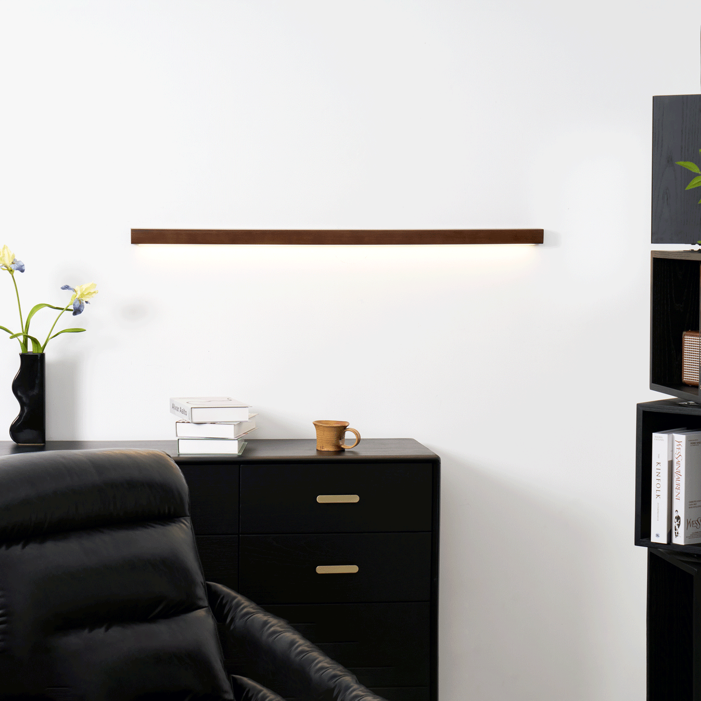 Ridge Wall Light