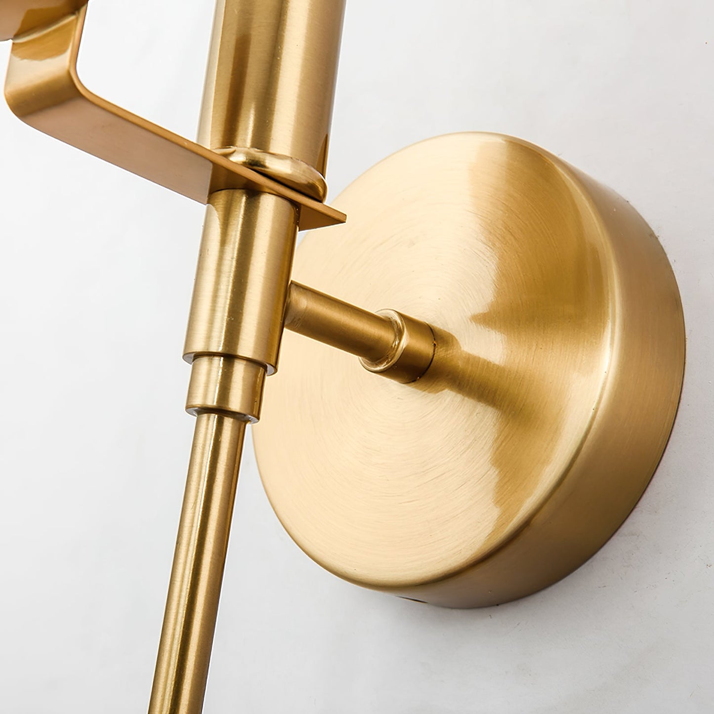 Scepter Messing Wandlampe