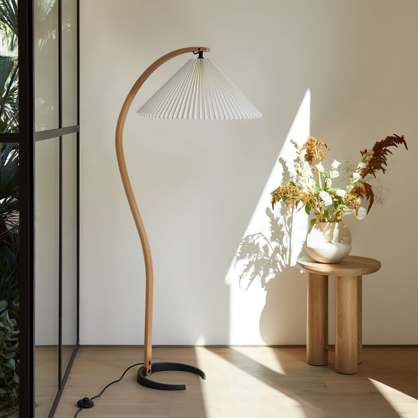 Shepherd Floor Lamp