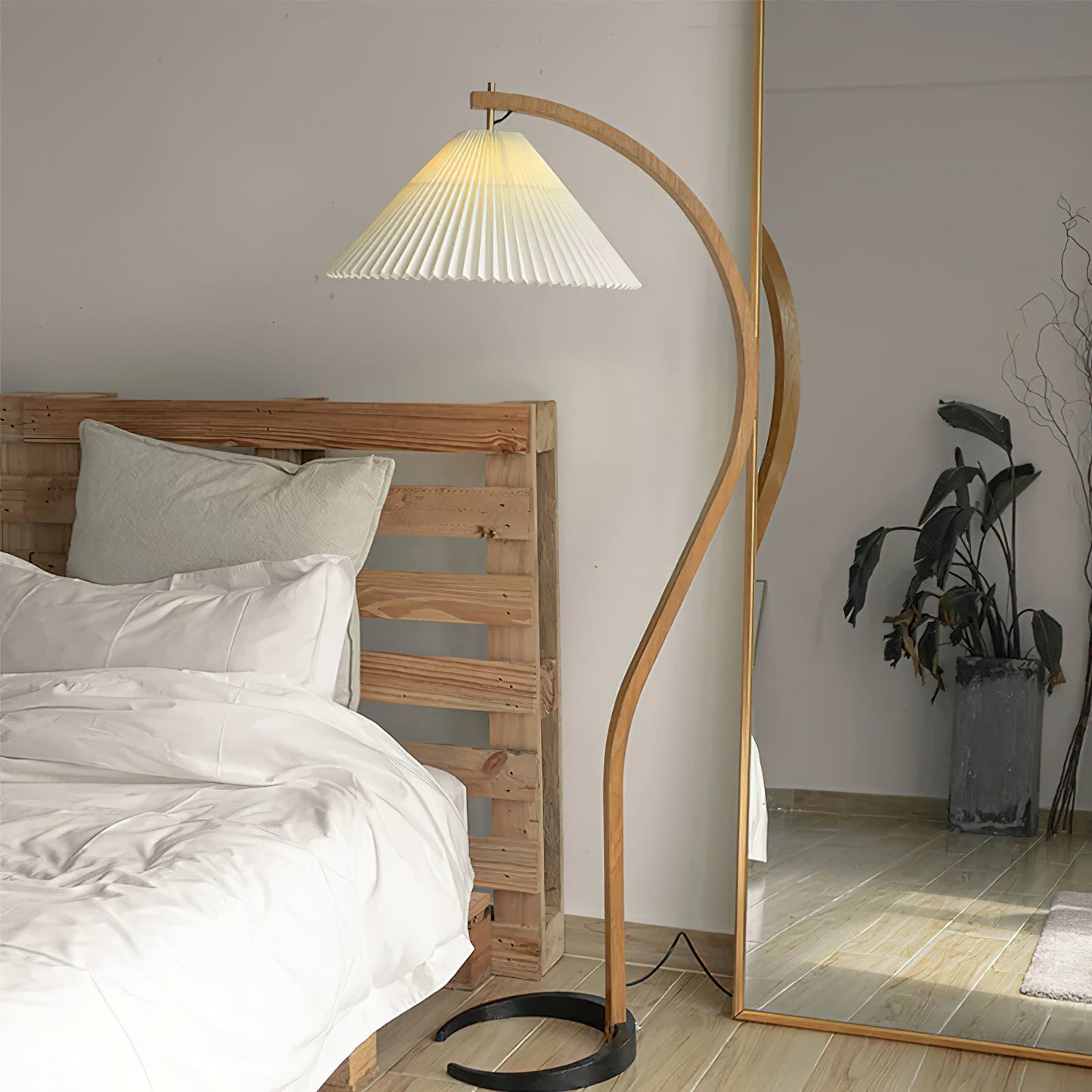 Shepherd Floor Lamp
