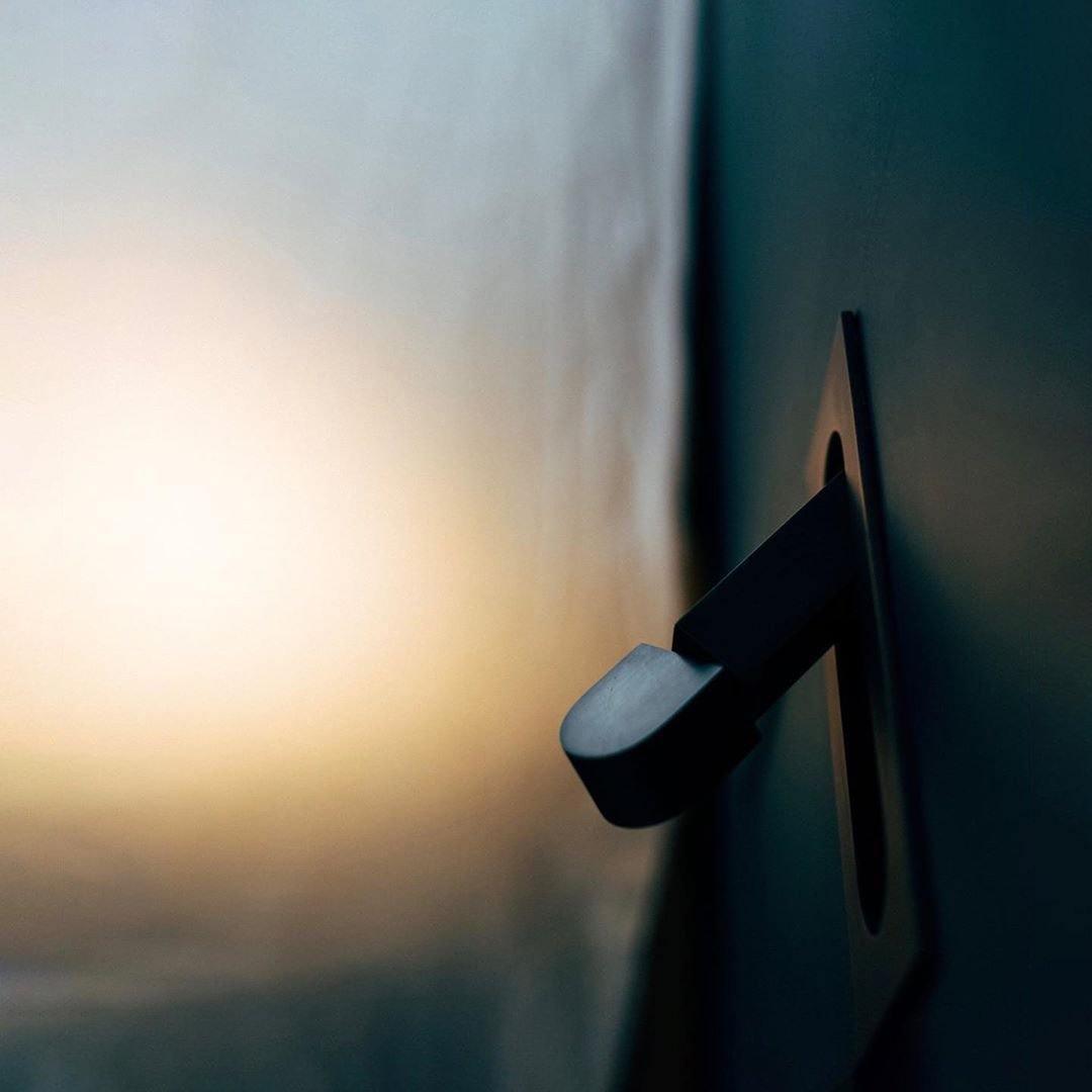 Aside Bedoom Light