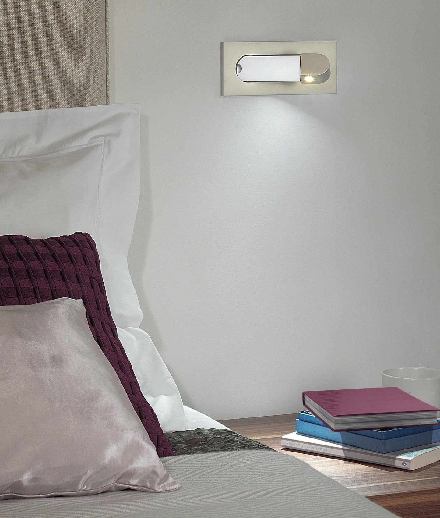 Aside Bedoom Light