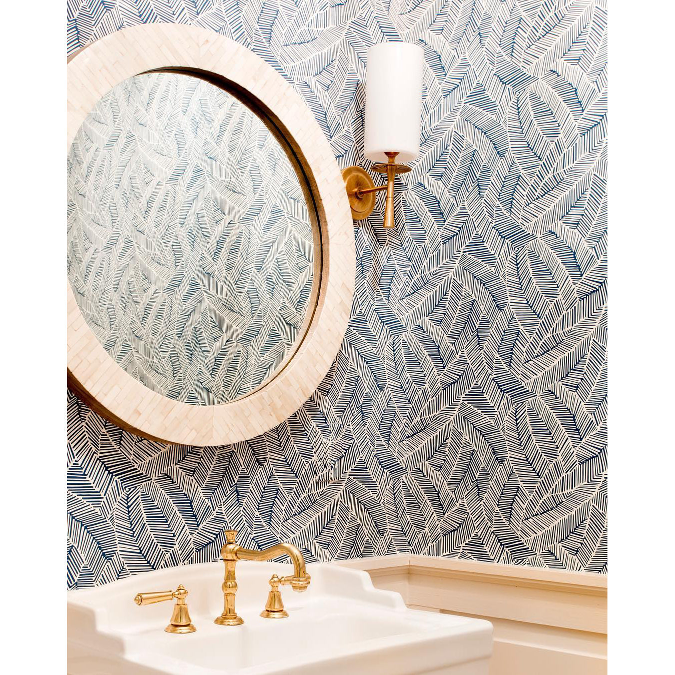 Flambeau Sconce
