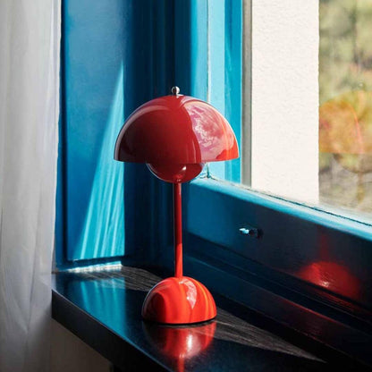 Duomo Portable Table Lamp