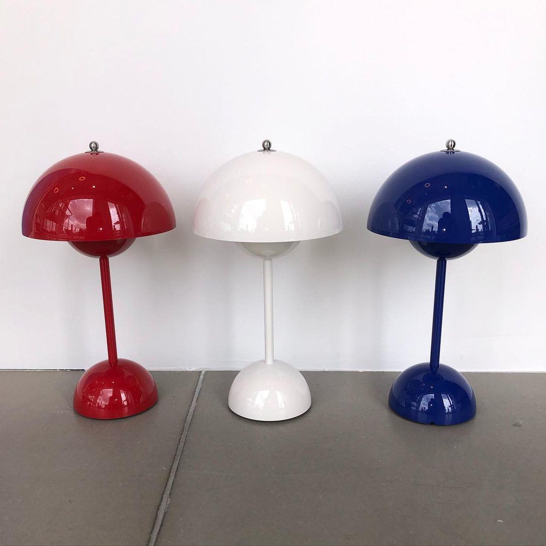 Duomo Portable Table Lamp