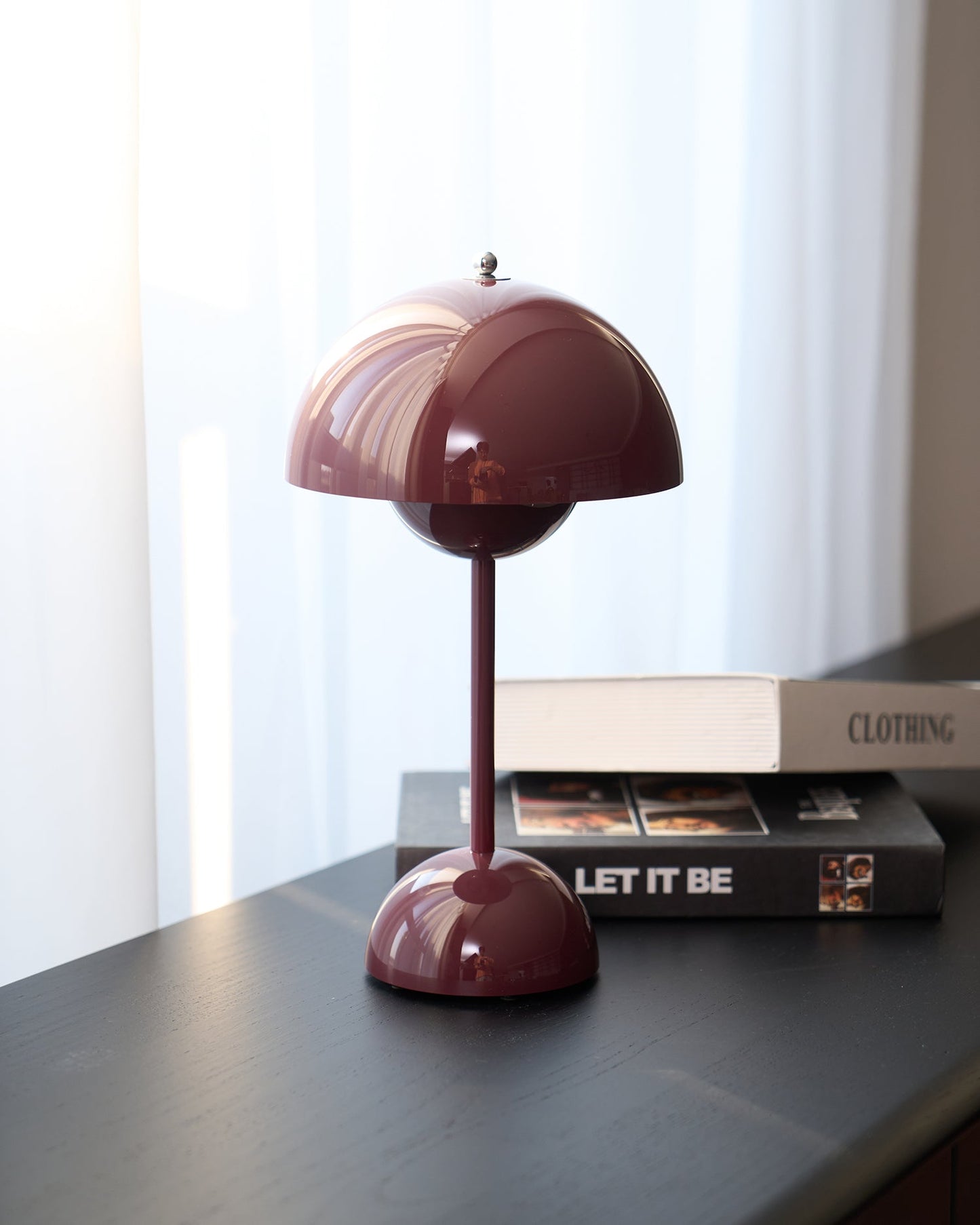 Duomo Portable Table Lamp