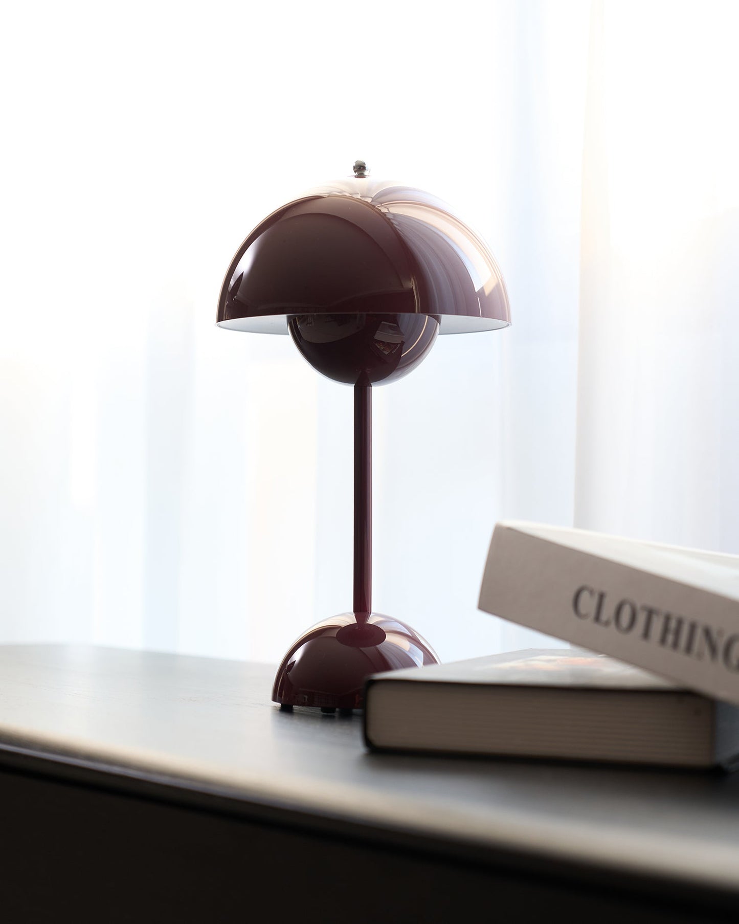 Duomo Portable Table Lamp