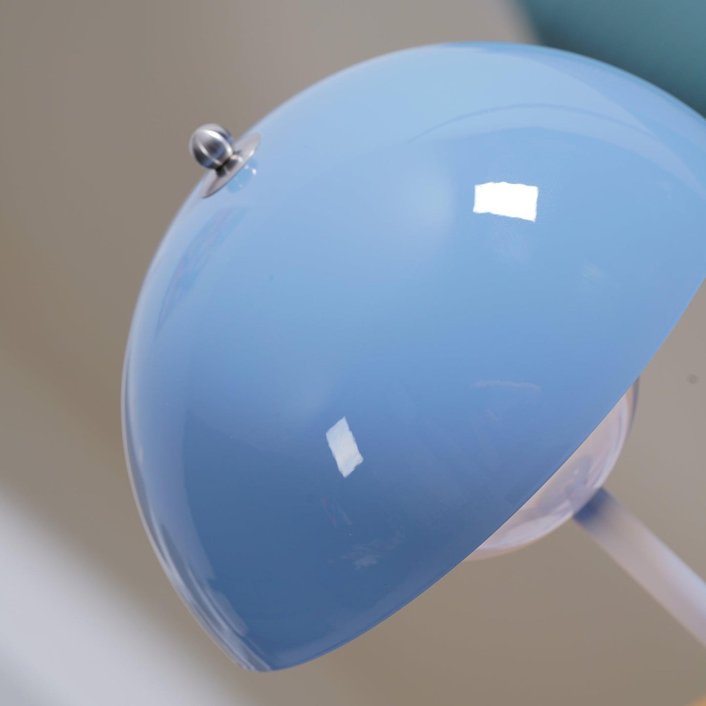 Duomo Portable Table Lamp