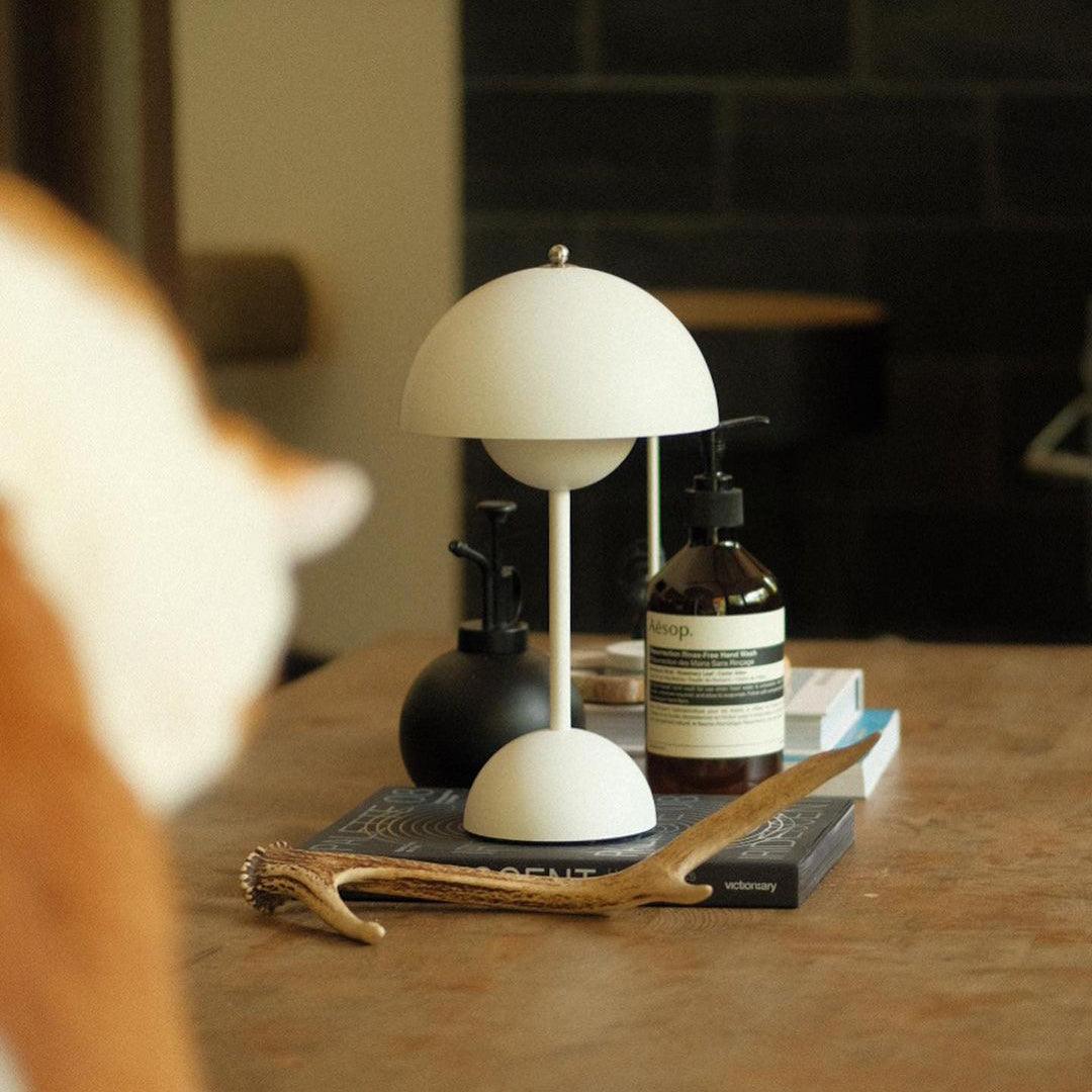 Duomo Portable Table Lamp
