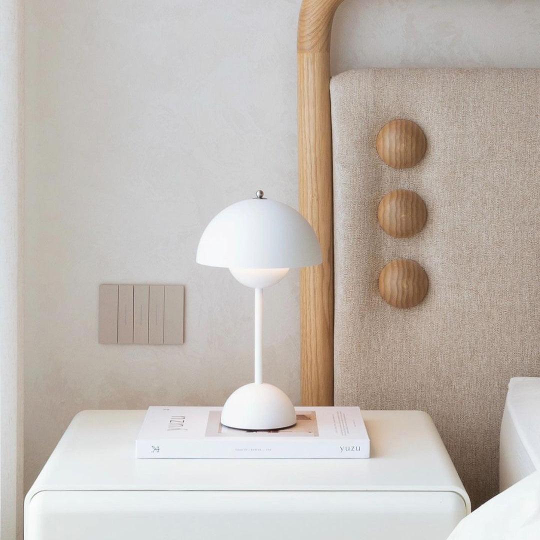 Duomo Portable Table Lamp